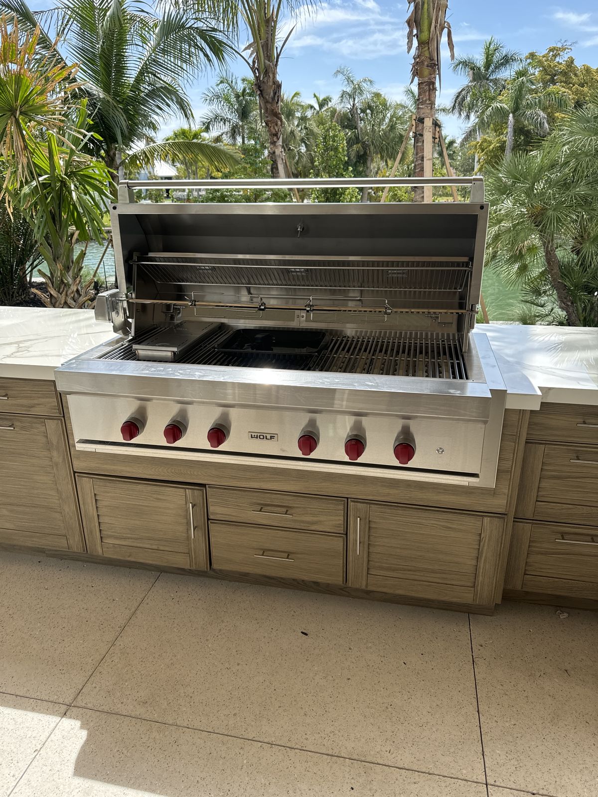 Large Professional Wolf Grill